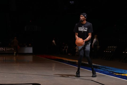 NBA-ster Kevin Durant krijgt 50.000 dollar boete voor homofobe teksten in online ruzie