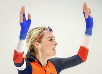 🎥 | Vriend en familie Schouten door het dolle heen na 2e goud: 'Dit had zelfs ik niet verwacht'