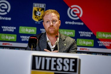 Gezeik bij Vitesse wordt technisch directeur Benjamin Schmedes te veel