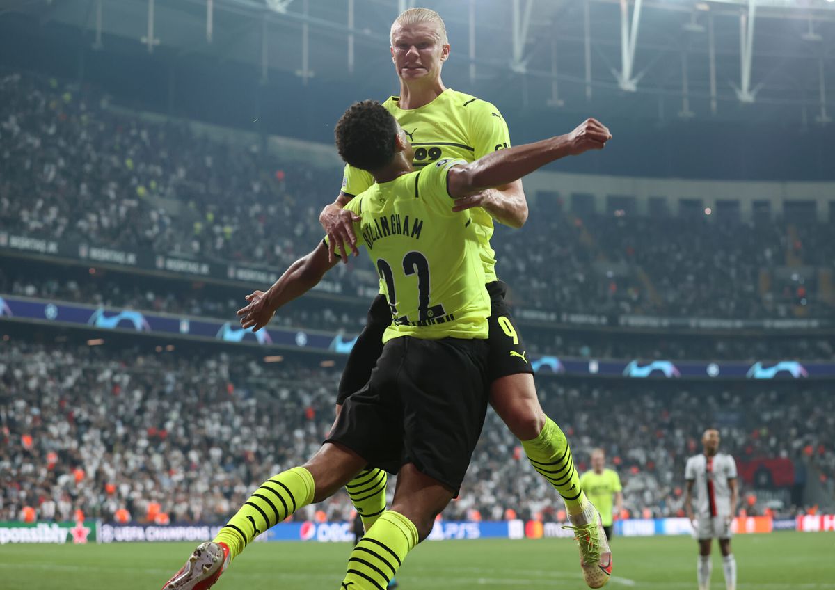 CL-groep Ajax: Borussia Dortmund heeft geen moeite met Besiktas in Turkse heksenketel