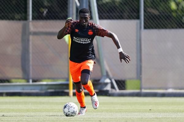 Luckassen is bijna nog een seizoen van Anderlecht