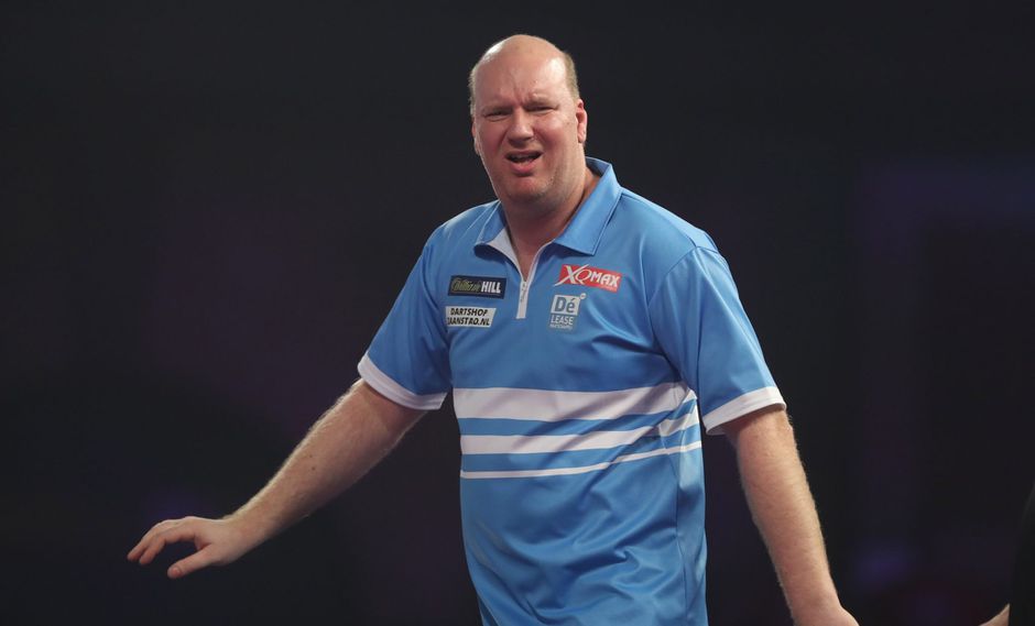 Balen! Vincent van der Voort strandt in de kwartfinales van Dutch Darts Masters