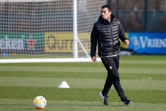 Gio blikt vooruit op PSV-uit: 'Maar duel met Ajax is belangrijker'