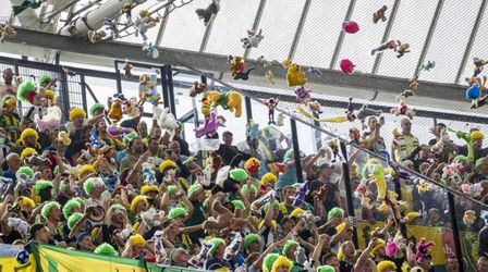 ADO-fans genomineerd voor FIFA-award vanwege ontroerende knuffelactie