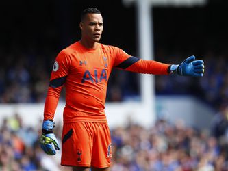 Vorm vervangt zieke Lloris in de basis bij Spurs