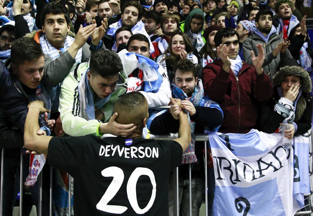 Alavés-spits troost fans Celta de Vigo (video)