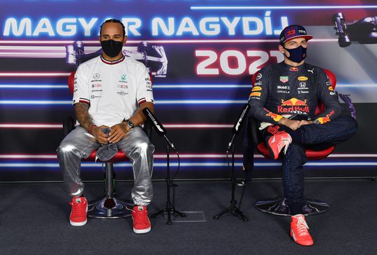 Max Verstappen is vragen over ruzie met Hamilton kotsbeu: 'Kop dicht en racen'