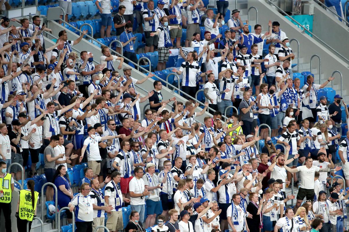 WOW! Bijna 100 supporters Finland besmet door coronavirus na duel met België