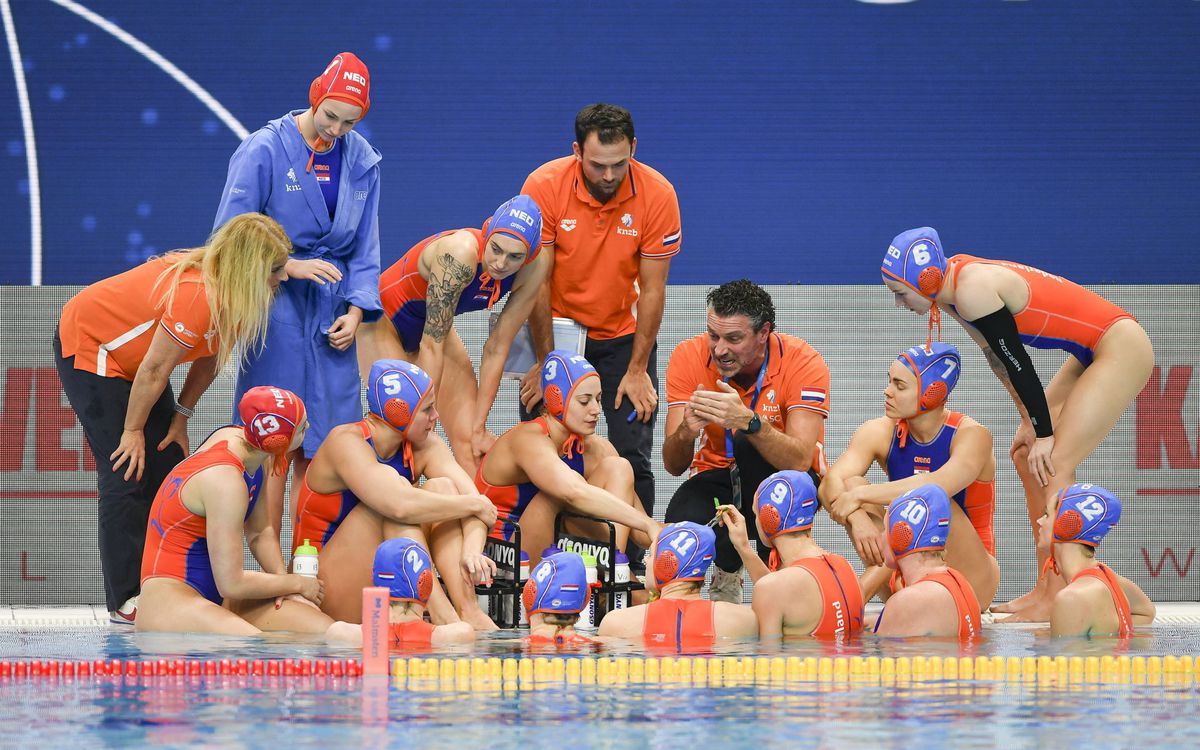 Alles of niets voor Nederlandse waterpolosters: halen ze voor het eerst sinds 2008 de Olympische Spelen?