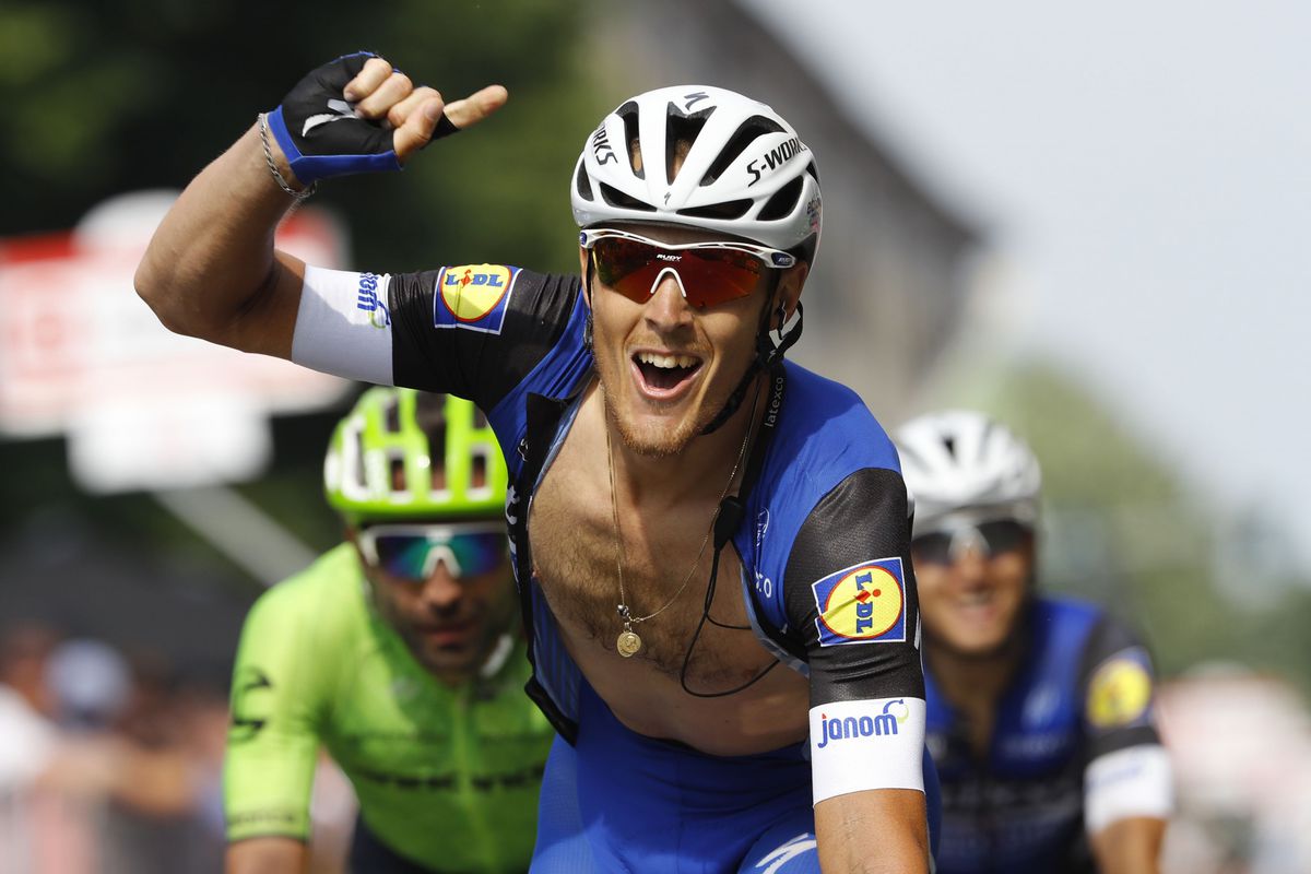 18e etappe Giro prooi voor Matteo Trentin, Kruijswijk houdt makkelijk stand