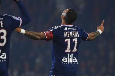 Memphis meldt zich weer bij Lyon voor mogelijk afmaken van de Champions League
