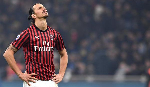 Zlatan brengt Hammarby in de problemen met bezoek aan kleedkamer