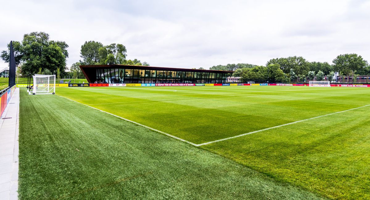 Stam begint maandag met Feyenoord aan de voorbereiding op nieuwe seizoen