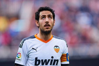 Valencia-captain Parejo wil spelen voor publiek: ‘Het slaat nergens op!’