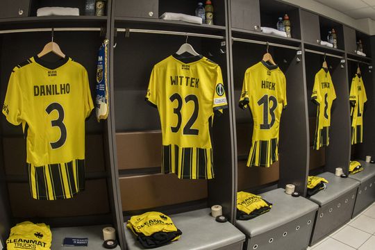 Dit is de opstelling van Vitesse tegen Mura