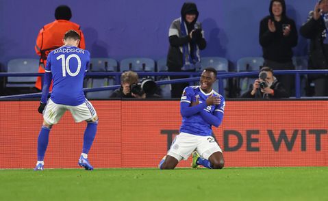 Dit zijn alle uitslagen en de standen na speelronde 5 van de Europa League