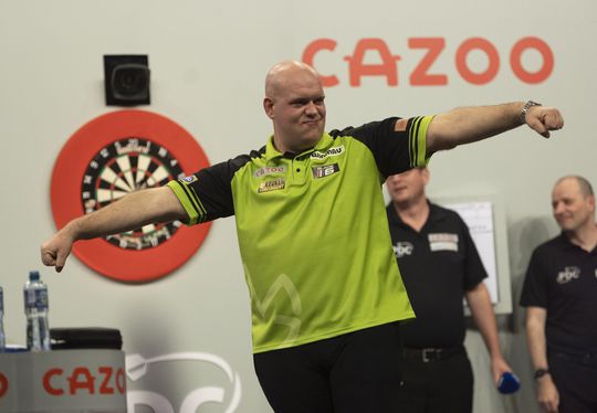 TV Gids: hier zie je Michael van Gerwen tegen Gary Anderson bij Grand Slam of Darts