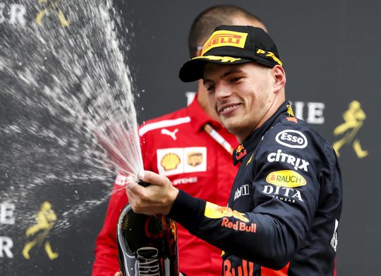 Verstappen: 'In 2020 moeten we vol voor de wereldtitel gaan' (video)