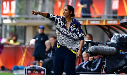 Jones blijft bondscoach Duitse vrouwen ondanks desastreus EK