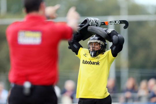 POLL: Hoe veilig is een vliegende keeper in de hockeysport?