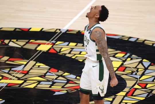 🎥 | Milwaukee Bucks gaat naar de NBA-finale door nieuwe zege op Hawks