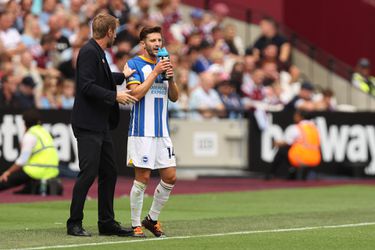 Actieve speler Adam Lallana is zaterdag de trainer van Brighton