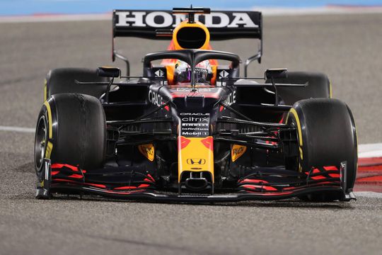 Auto van Max Verstappen krijgt nu al updates: ‘Als het ware kogelwerend’