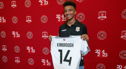 Record: Da'vian Kimbrough (13) debuteert als profvoetballer