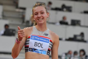 NIET NORMAAL! Wéér Nederlands record voor Femke Bol: 'Kan nog sneller'