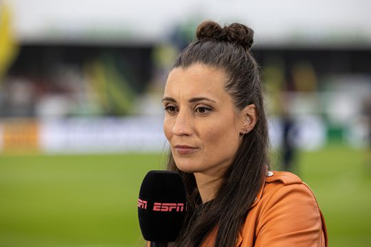 Deze bekende voetbalanaliste gaat aan de slag bij PSV