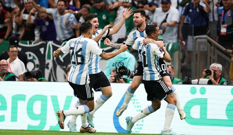 Opstellingen Polen en Argentinië: Lewandowski vs. Messi