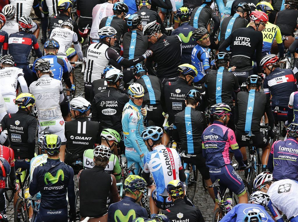Vuelta in 2017 van start in Nîmes