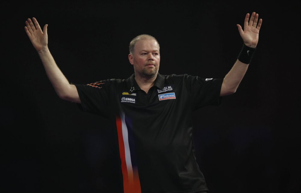 Van Barneveld wordt alsnog héél belangrijk in Ahoy Rotterdam