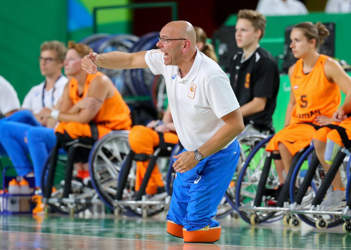 Oranje rolstoelbasketbalsters pakken wereldtitel, maar grijpen naast felicitaties