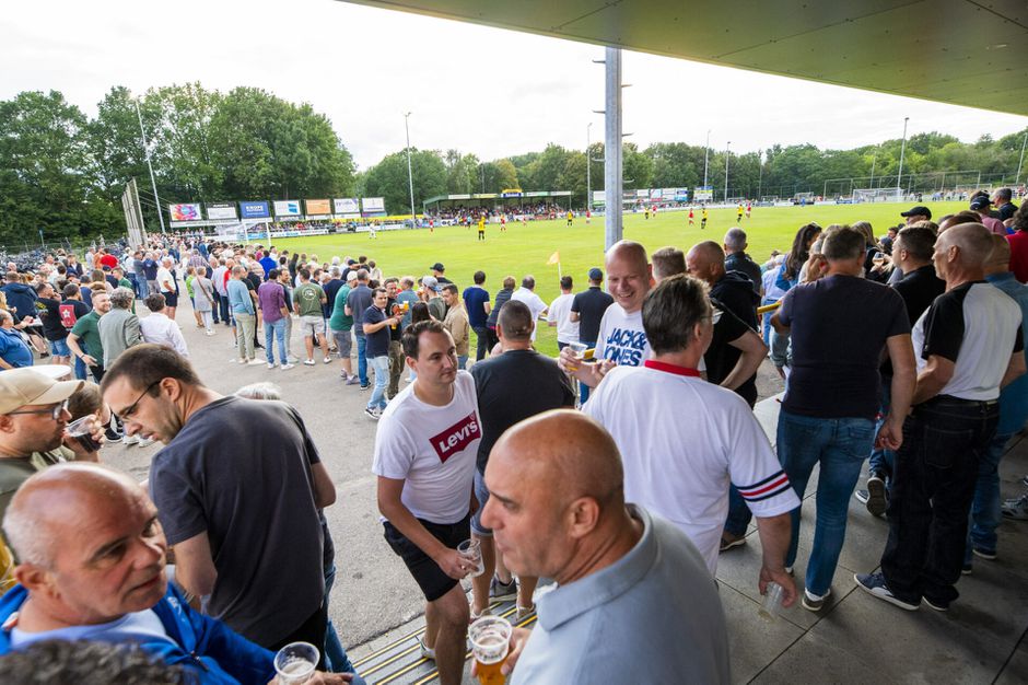Limburgse amateurteams niet blij met KNVB: 'Daar is geen rekening mee gehouden'