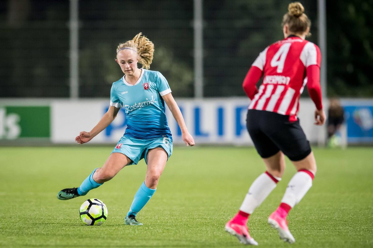 Van de Donk in de lappenmand, Van den Goorbergh vervanger bij Leeuwinnen