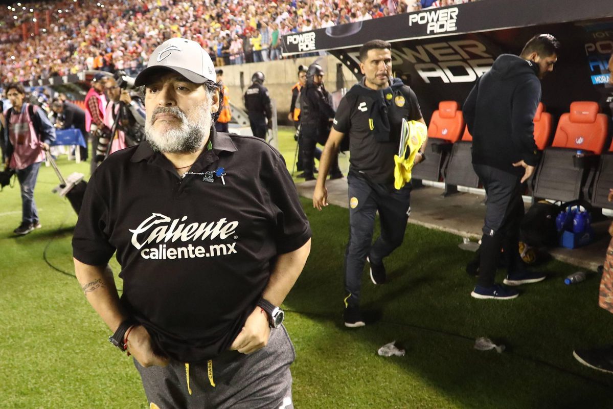 Maradona 'ging bijna dood' na verloren play-offs
