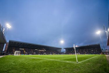 Notts County verpulvert (eigen) toeschouwersrecord met dikke cijfers in National League