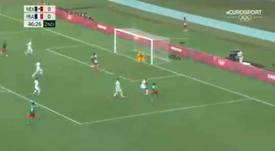 🎥 | Voormalig Ajax-target helpt Mexico met heerlijke actie én assist aan voorsprong op Spelen