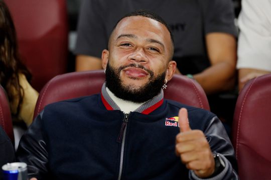 Memphis Depay mist ook laatste Barcelona-wedstrijd voor WK