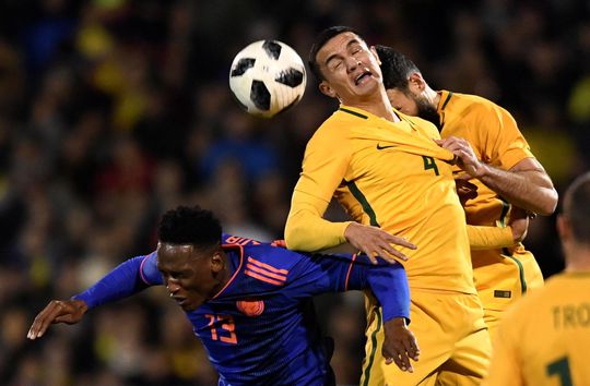 Van Marwijk gelijk met Australië tegen Colombia, Engeland laat Italië terugkomen
