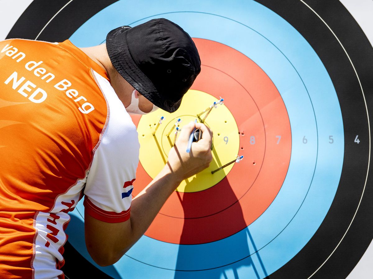 🎯 | Nederlandse handboogschutters schieten met scherp: uitstekende start op Spelen