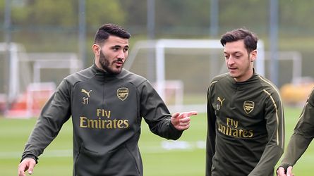 Özil en Kolasinac weer terug bij selectie Arsenal na griezelige overval