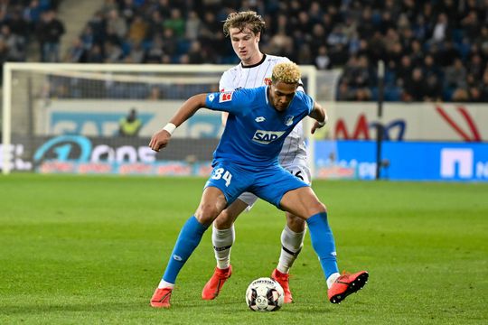 Newcastle breekt transferrecord voor Hoffenheim-spits