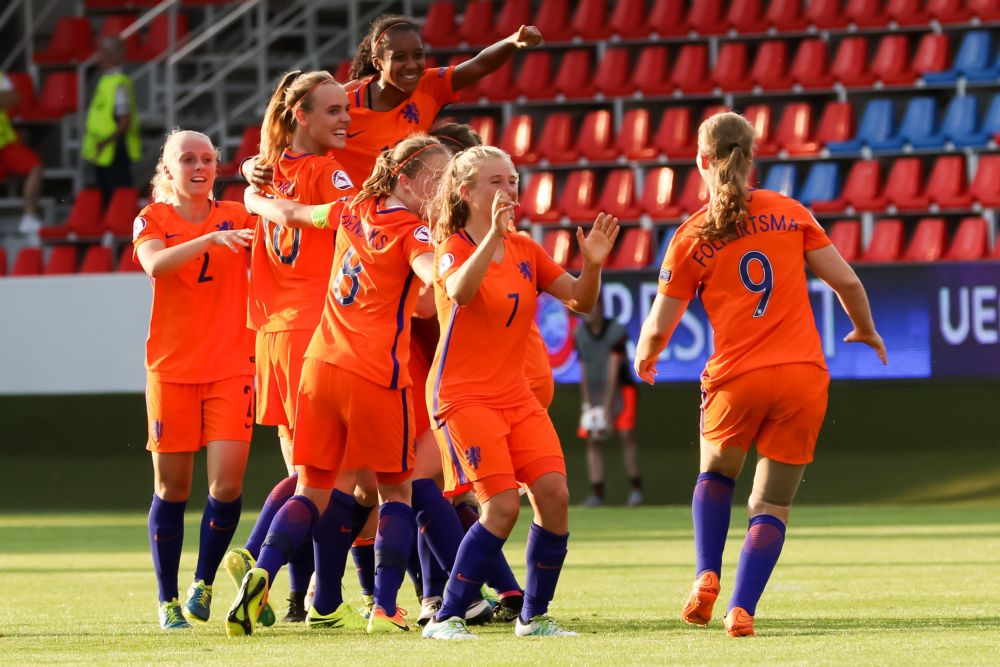 Voorbeschouwing: Oranje Leeuwinnen versus Red Flames (video)