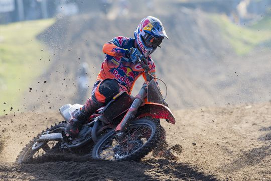 JA! Herlings wint voor het eerst in hoogste motorcrossklasse