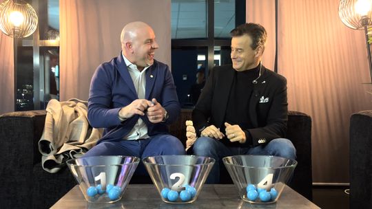 🎥 😂 | Wilfred Genee en Andy van der Meijde oefenen de EK-loting: 'We kunnen beter thuisblijven'