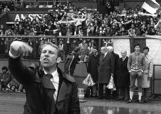 RIP! Oud-voetbaltrainer Pim van de Meent (84) overleden