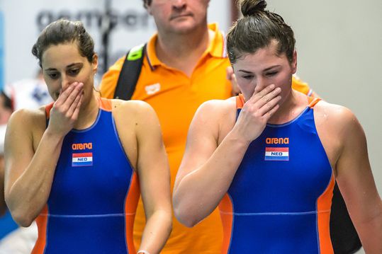 Waterpolosters verliezen van Rusland