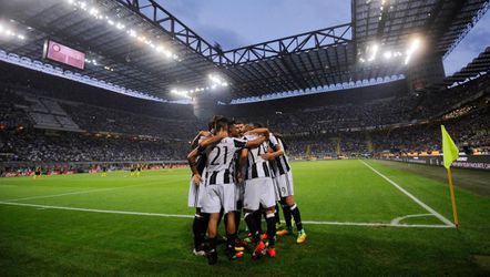 Juventus maakt kapot veel doekoe